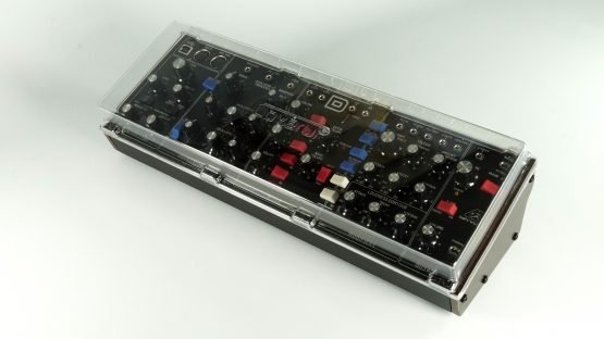 COVER PROTECTOR BEHRINGER Model-D / WASP / CAT - Imagen 2